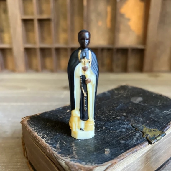 4 | VTG Religious Figurines - Picture 3 of 5